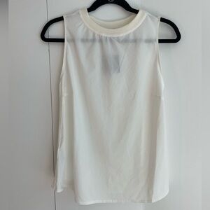 Eddie Bauer sleeveless blouse with ringer neck